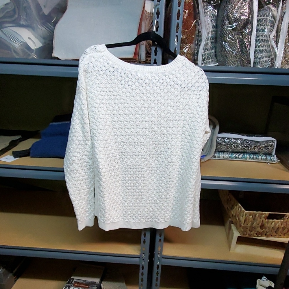 Sweater - Picture 2 of 2
